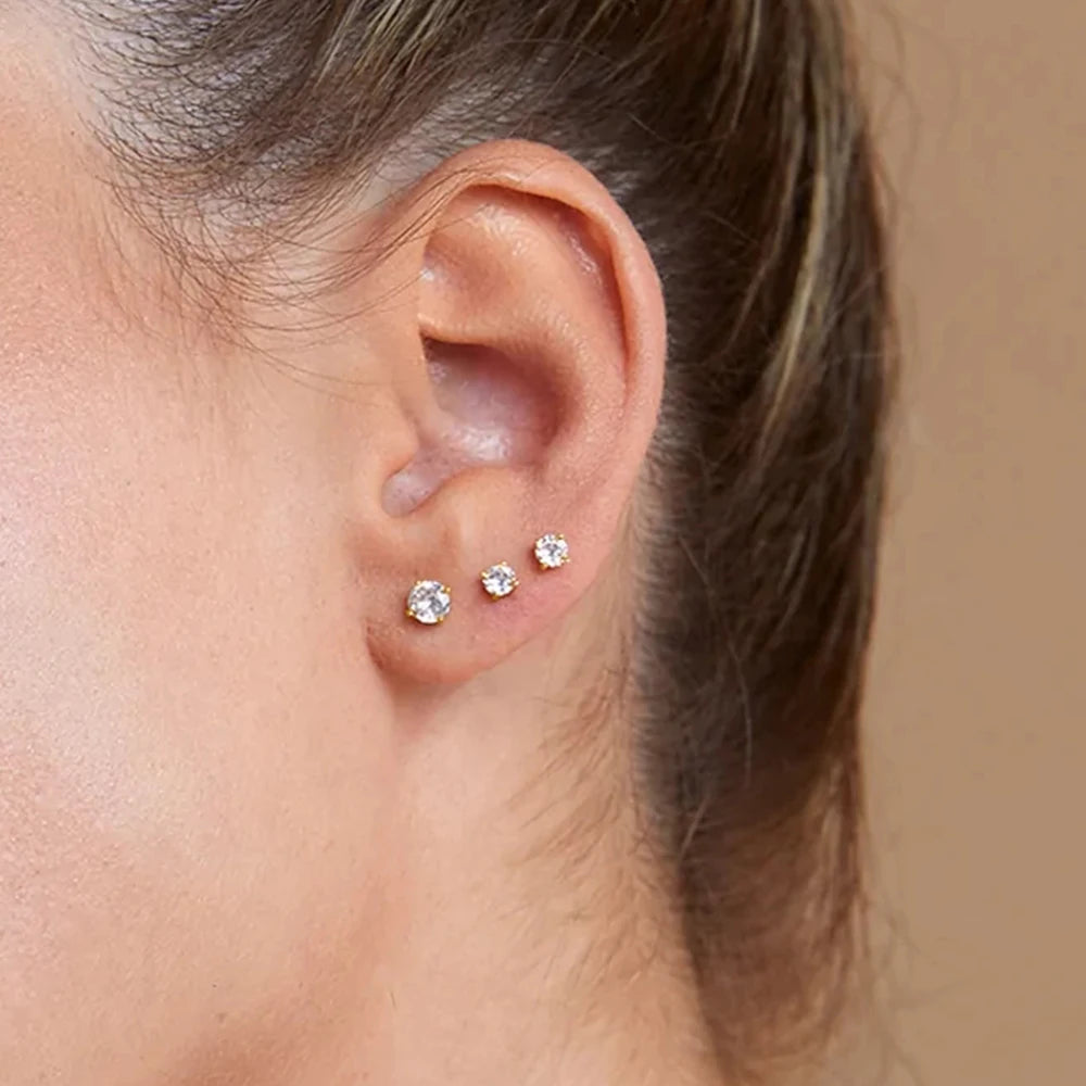Euryphaessa | 14k Gold Brilliant Stud Earrings